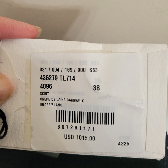 Balenciaga wool tweed skirt size 38 NWT with silver buttons - Picture 8 of 8